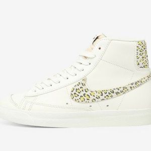 Nike Blazer Mid 77 SE